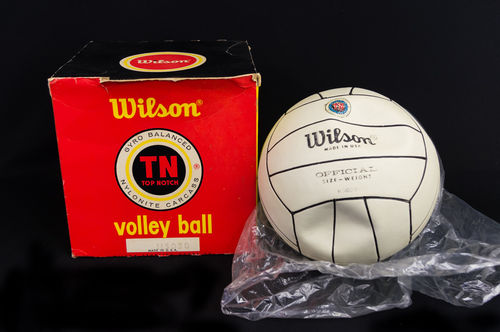 UNUSED Rubber Wilson Top Notch Volleyball in Box