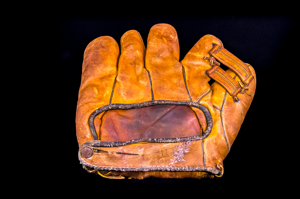 LEFTY Top Grain Cowhide 11" Vintage STALL & DEAN 8060 Baseball glove Mint 