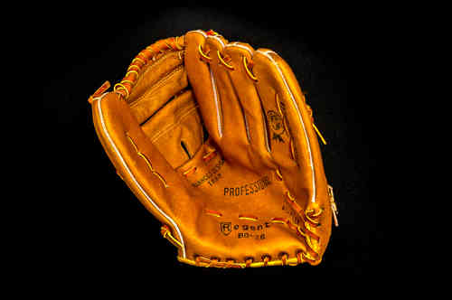 Regent Big R Baseball Glove in Box