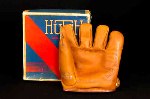 Pre-War Hutch No 28 "Gene Thompson" Junior Model Fielder's Glove