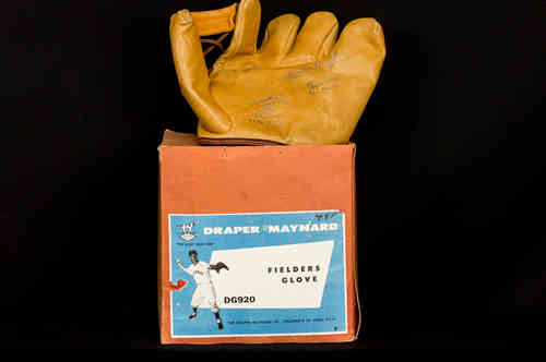 Draper-Maynard "Gil McDougald" Junior Model DG923 Fielder's Glove in Box