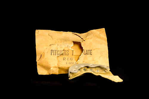 Pitcher's Toe Plate No 615 in Envelope