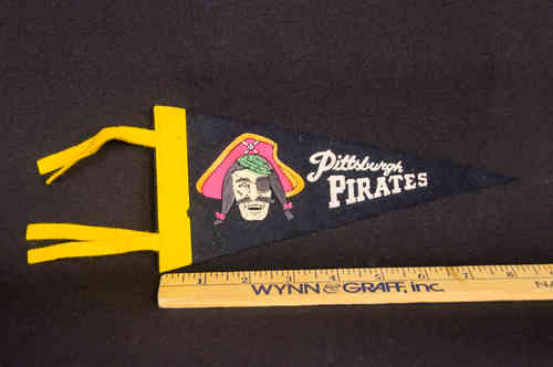 1960's Mini Pennant Pittsburgh Pirates Black 8.5"