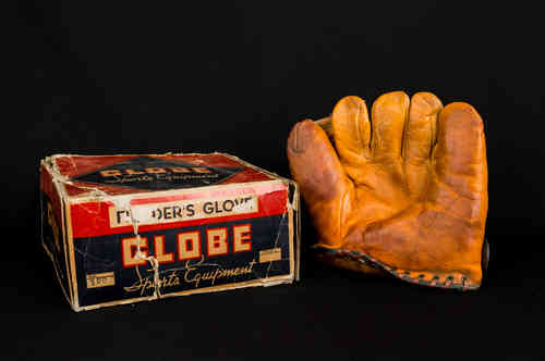 1940's Globe Sports Equipment Fielder's Glove No 120 In Box