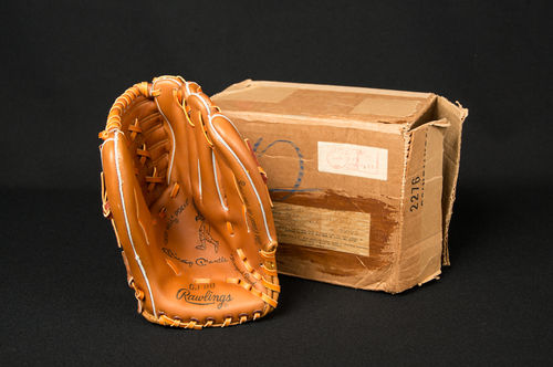 New-In-Box 1968 Rawlings Mickey Mantle GJ 99 Glove