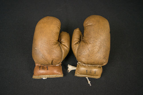Ken-Wel 141 Baby Boxing Gloves Salesman Sample